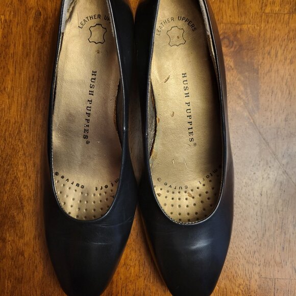 Vintage Hush Puppies ~ Sz 5R ~ Almond Toe Pumps ~ *Excellent Condition - Picture 2 of 10